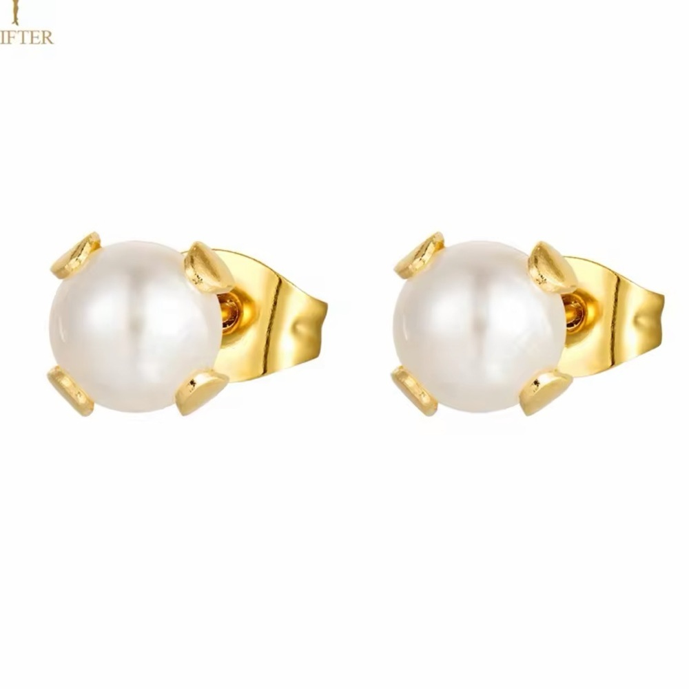 NWT Set of 2 Round Imitation Pear  Stud Earrings in Gold Tone